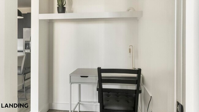 1007 S Mint St Unit 815