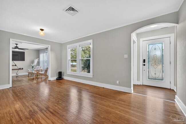 Photo - 1410 W Gregory St