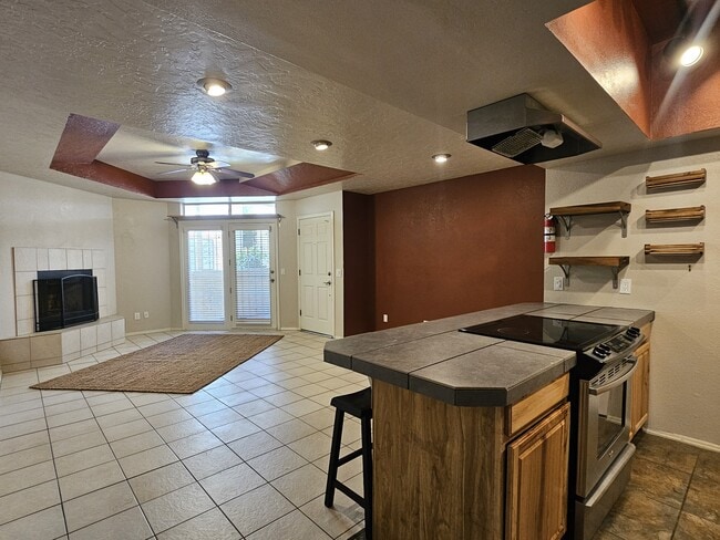 Photo - 1200 E River Rd