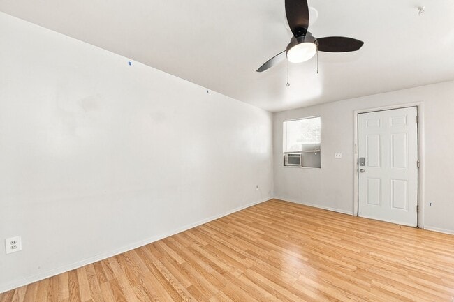 365 E Kensington Ave Unidad 3