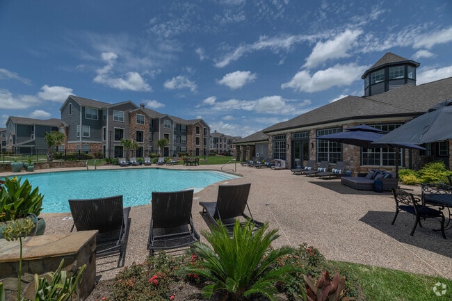 Building Photo - 2800 Tranquility Rental