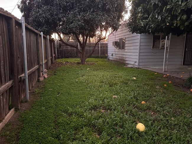 Photo - 1601 Virginia Ave Unidad Studio