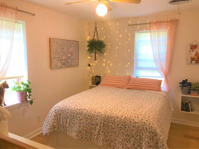 Photo - 409 Palomino Ln Unidad 1B