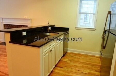 Photo - 65 Langdon St Unidad X