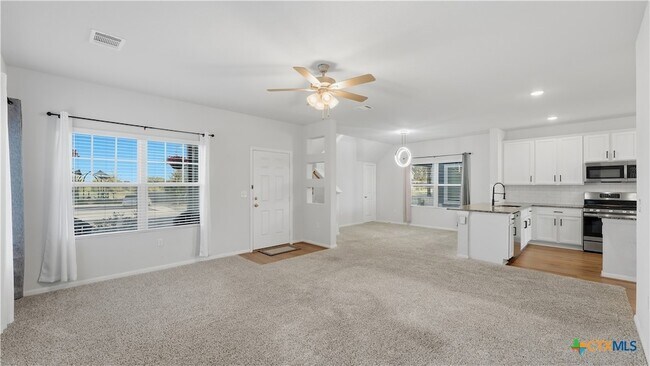 Photo - 324 Kenai Dr