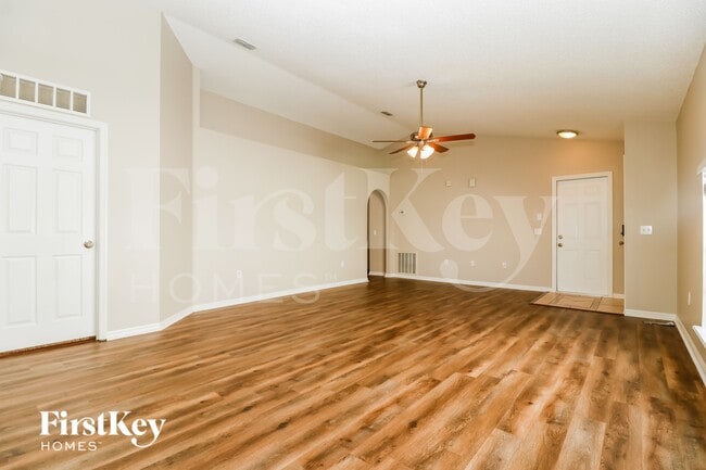 Photo - 3134 Whispering Trails St