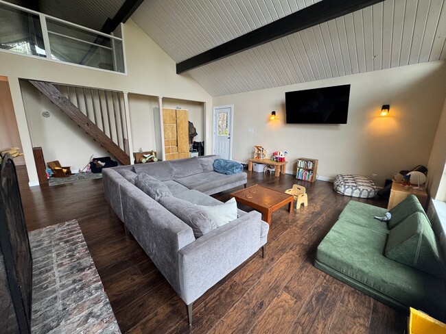 Photo - 10215 SW 116th St