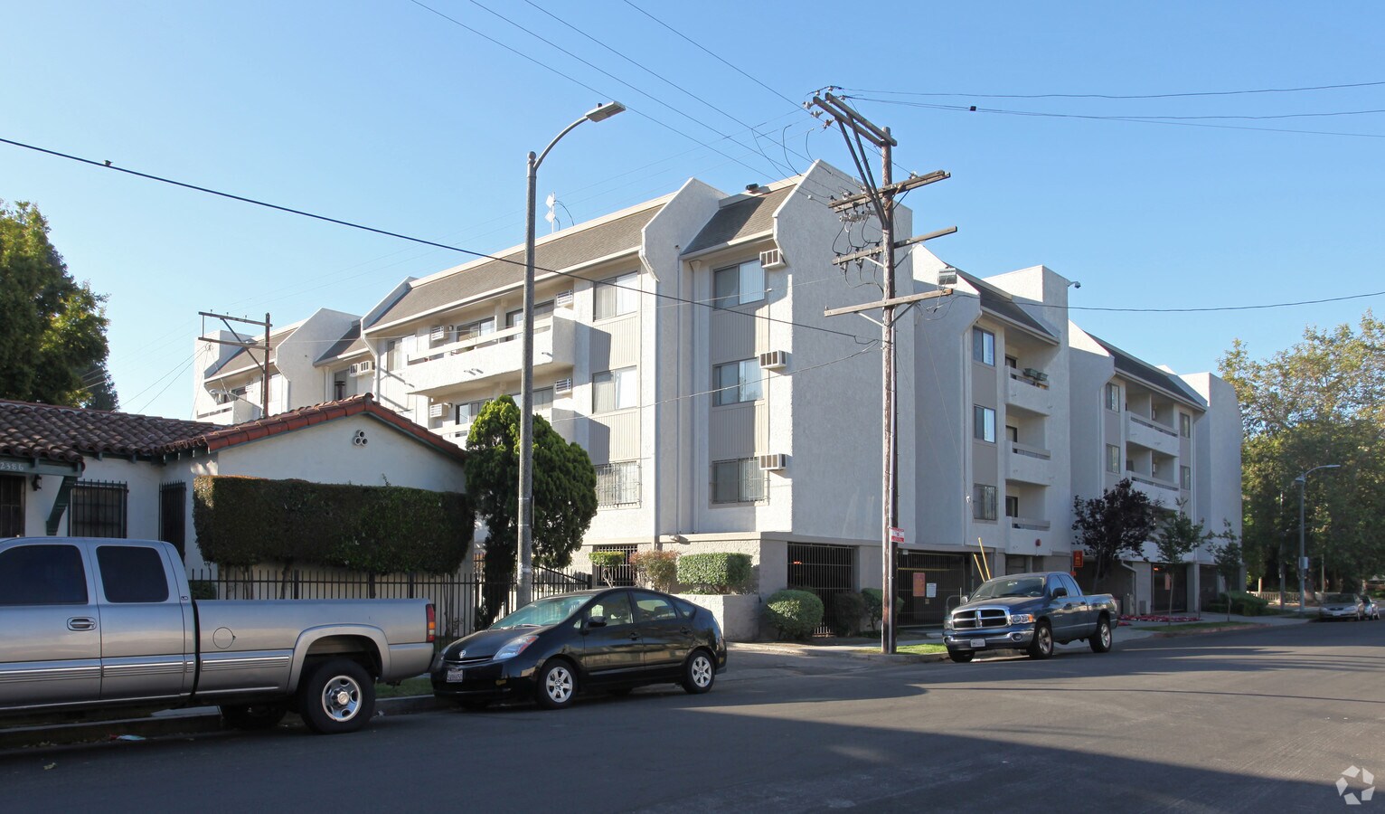 Photo - Centennial Apartments