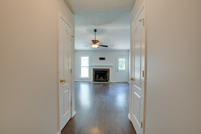 Photo - 238 Barberry Ln