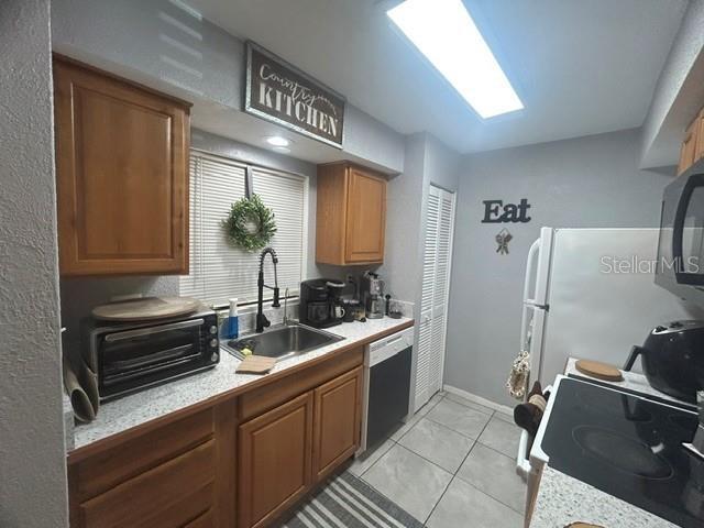 1212 Pilgrim Ave
