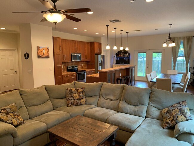 Photo - 1810 Geigel Ave