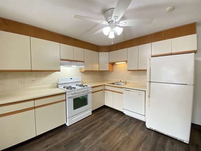 Photo - 377 Huse Rd Unit 37