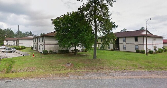 Photo - 1601 W 4th St