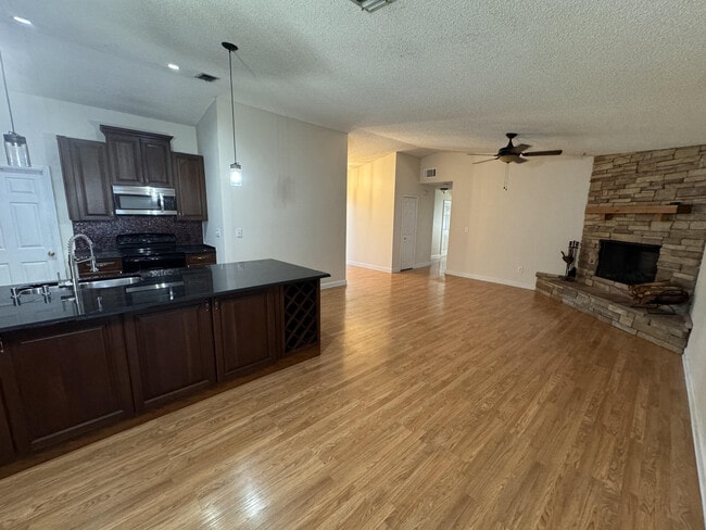 Photo - 1706 Yorktown Ave