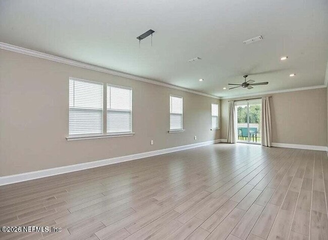 Photo - 65 Creekmore Dr