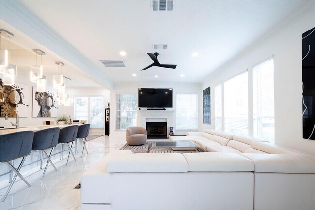 Photo - 4744 Post Oak Timber Dr