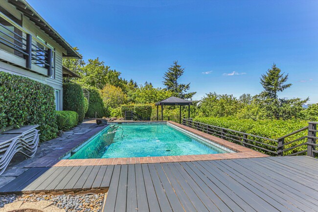 Photo - 17642 Upper Cherry Ln