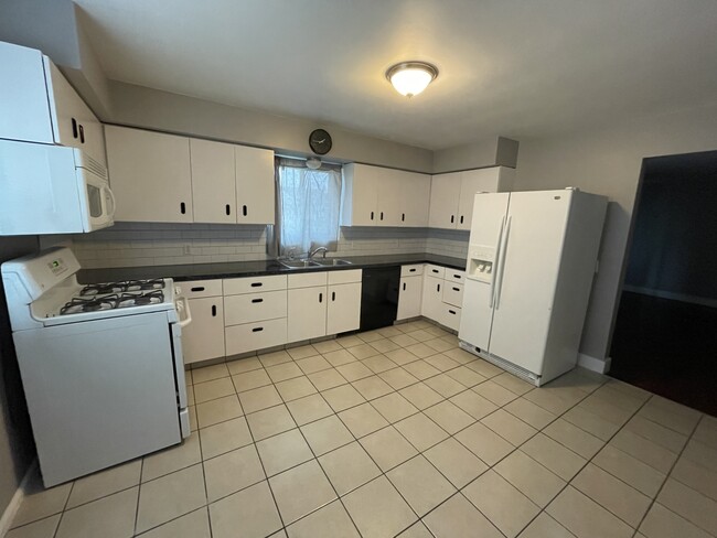 Photo - 5815 Country View Dr Unit 5815 Country View