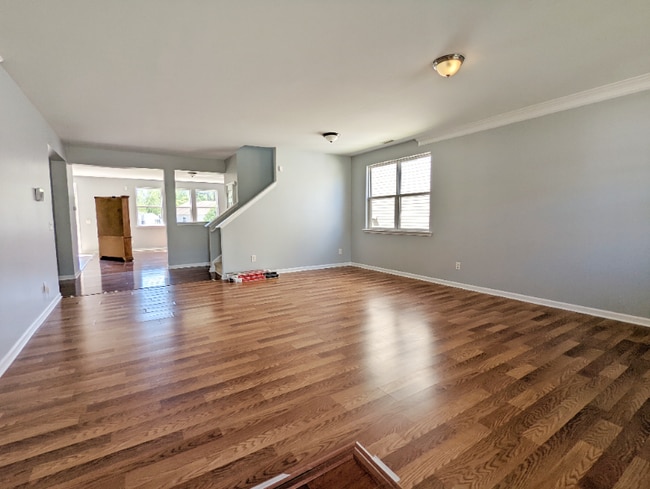 Photo - 343 Edgecroft Way