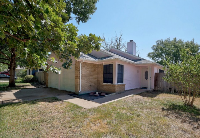 Photo - 12313 Limerick Ave