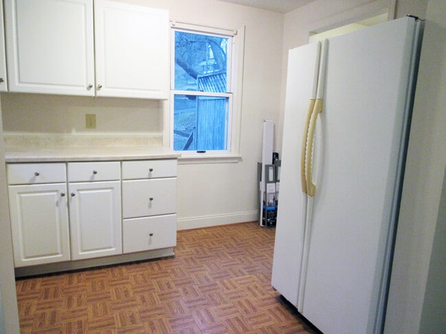 Photo - 529 Chestnut St Unit First Floor