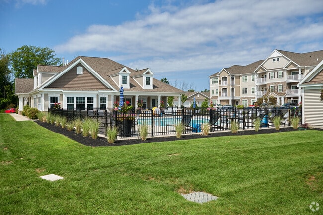 Winding Creek Apartments