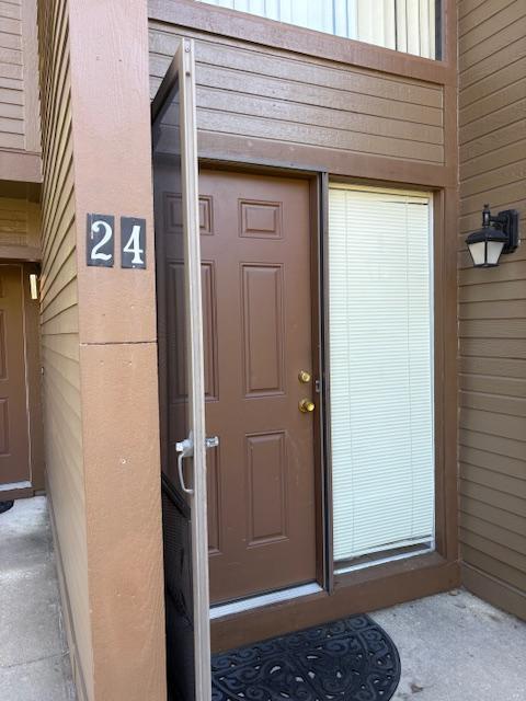 24 Southbury Ct
