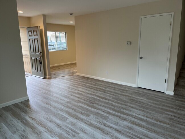 Photo - 2436 Avignon Cir