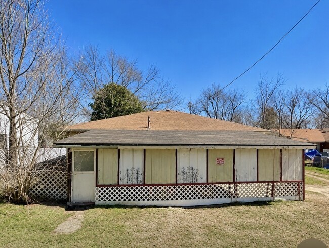 Photo - 712 S Chapman Ave