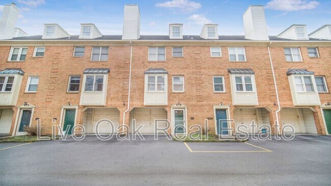 Photo - 519 W 20th St Unit APT 303