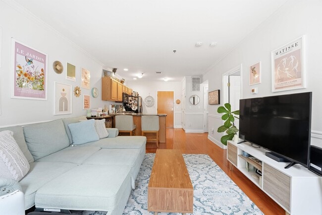 Photo - 725 Jefferson St Unit 11