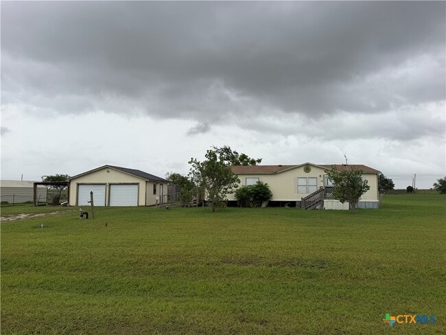 Building Photo - 67 Lexie Ln