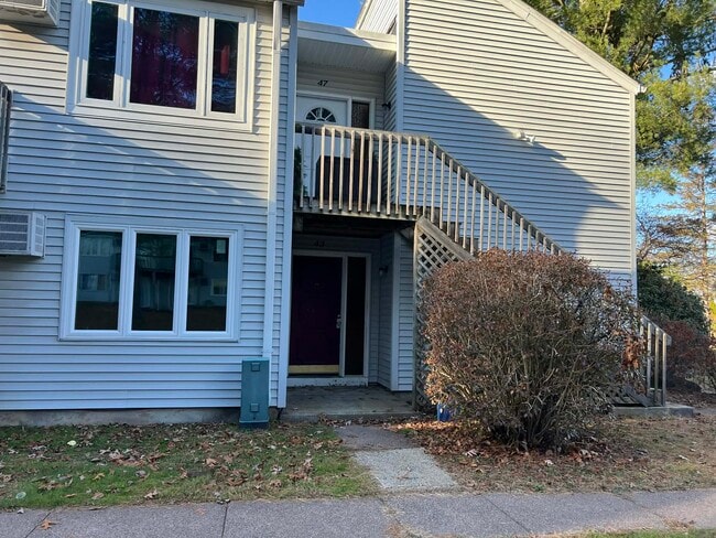 Building Photo - 85 Old Town Rd Unit 43