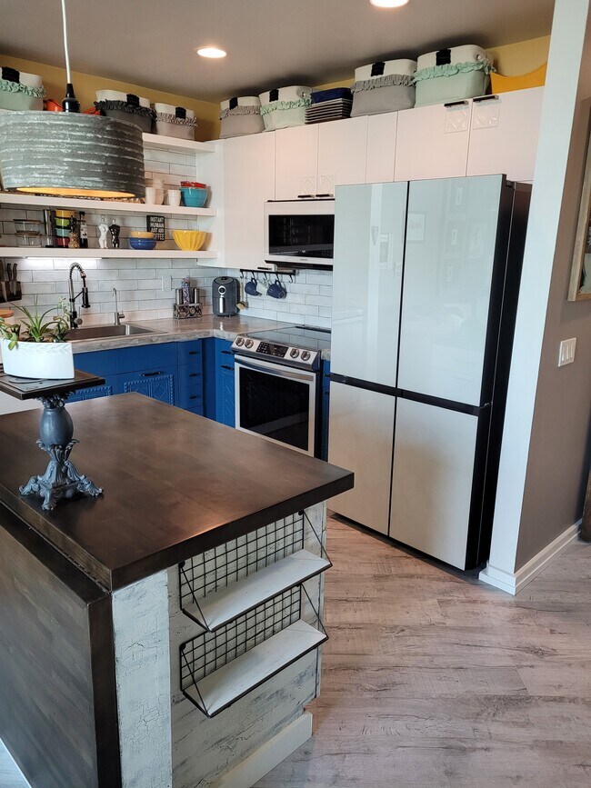 Photo - 300 S Australian Ave Unit 1017