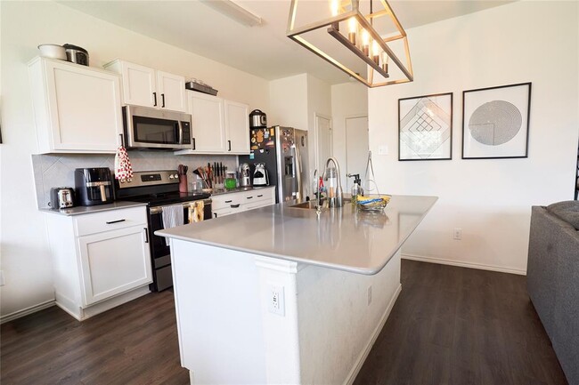 Photo - 105 Comet Dr