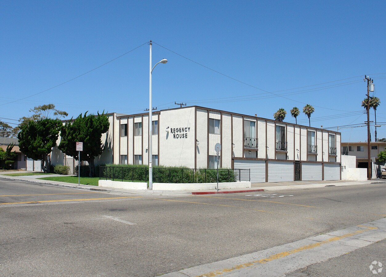 Photo - Regency House
