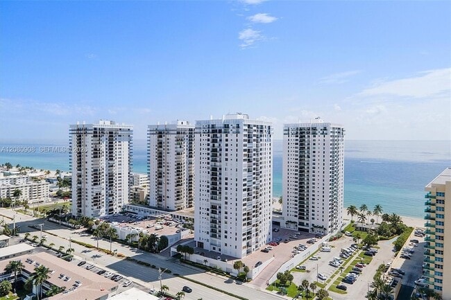Building Photo - 2301 S Ocean Dr Unit 1406