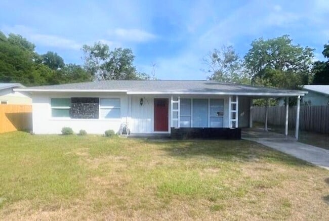 Photo - 2713 Silver Lake Dr