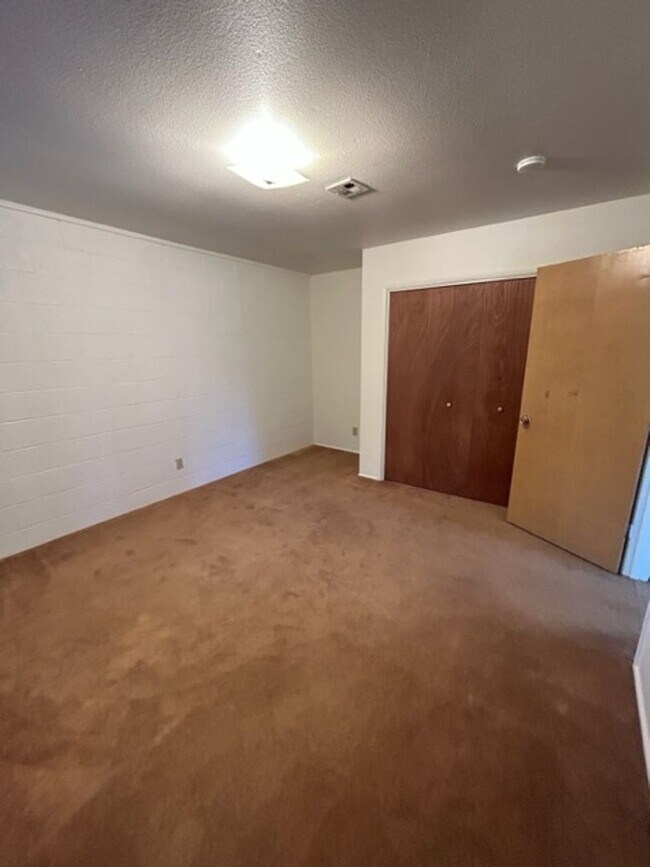 131 1/2 S. 7th Street