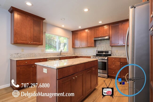 1773 Valerie Ct