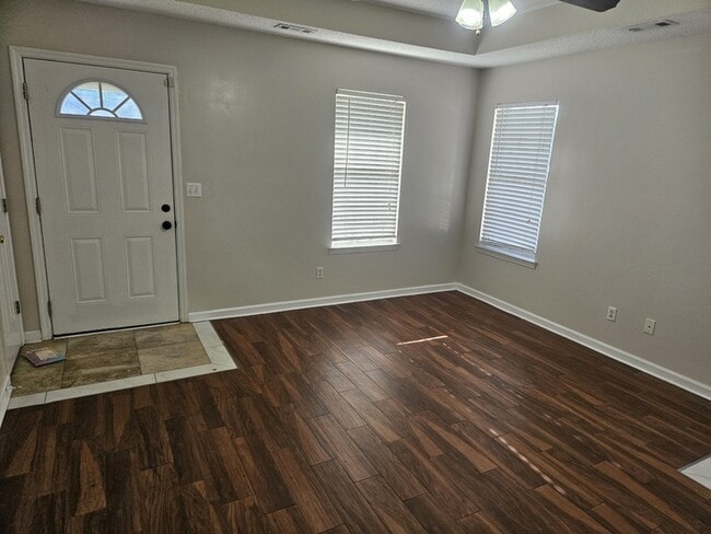 Photo - 809 Mason Tucker Dr