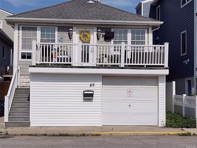 Building Photo - 86 Minnesota Ave Unit Lower