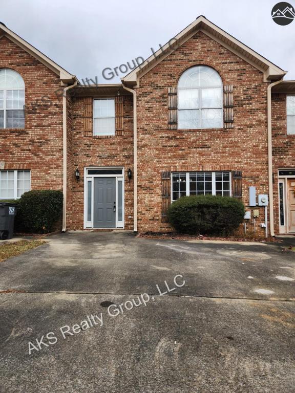 Photo - 617 Parkside Cir