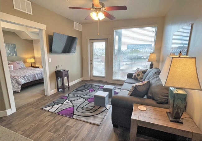 Photo - 460 E 400 S Unit ID1389268P