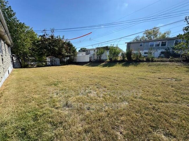 Photo - 2636 Hadden Dr