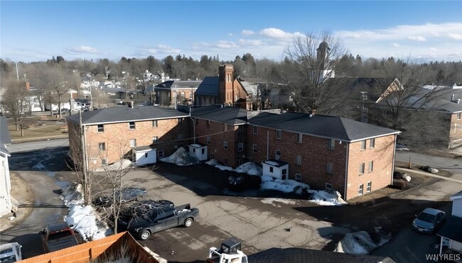 Photo - 127 Franklin St