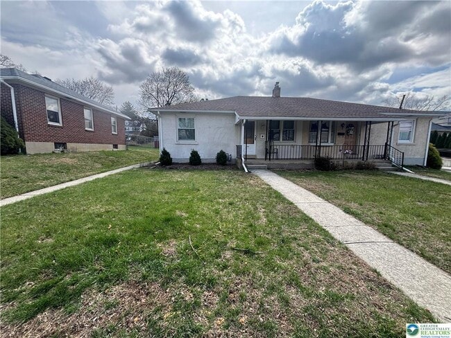 Photo - 662 Minor St