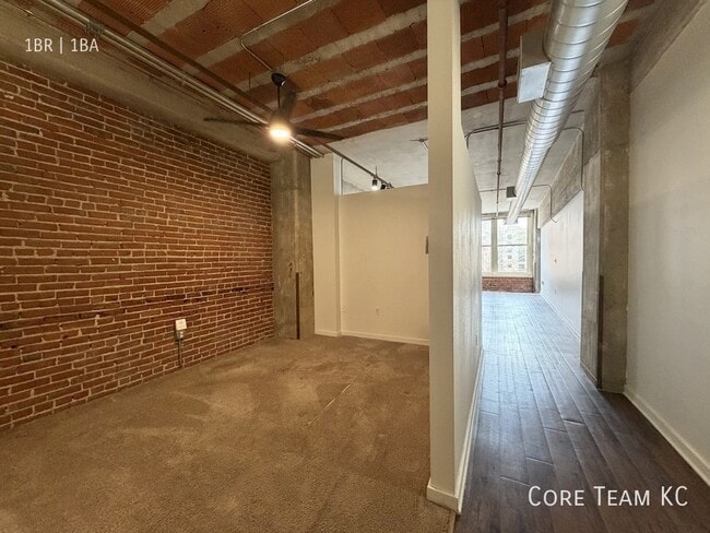 Photo - 204 Walnut St Unit 214