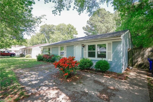 Photo - Charming Single Family 3 bedroom Ranch for...