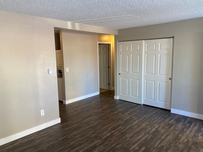 Photo - Remodeled 2 Bed 1 Bath Unit Near Children’s Hospital! Unit 13160